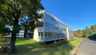 BUREAUX 2 352 m² divisibles LA CHAPELLE-SUR-ERDRE