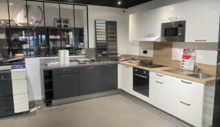  EXCLUSIVITÉ BLOT  LOCAL D'ACTIVITÉS 755 m² LA MEZIERE