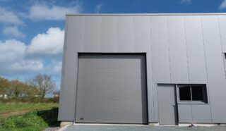  LOCAL D'ACTIVITES 195 M² ST-ALBAN