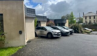  BUREAUX PLOËRMEL 196 m²