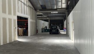  LOCAL D'ACTIVITÉS 180 m² NANTES NORD EST
