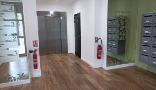  BUREAUX 127 M² NANTES