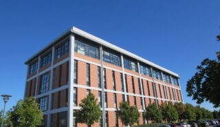  BUREAUX 440 M² RENNES