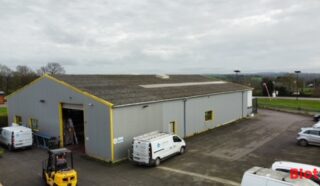  LOCAL D'ACTIVITES 710 M² LE HAUT CORLAY