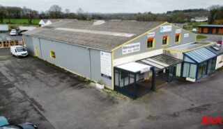  LOCAL D'ACTIVITES 710 M² LE HAUT CORLAY