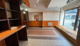  LOCAL COMMERCIAL 85 m² LORIENT
