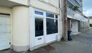  BUREAU VITRINE  LORIENT 14 m²