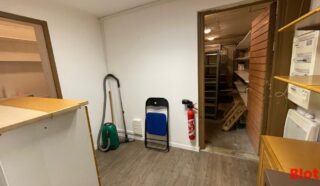  LOCAL COMMERCIAL / BUREAUX VITRINE 91 m² Centre SAINT-NAZAIRE