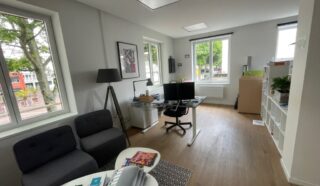  LOCAL PROFESSIONNEL LORIENT 155 m²