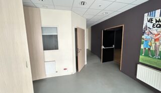  BUREAUX 913 m² BREST