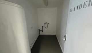  BUREAUX 913 m² BREST