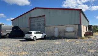  LOCAL D'ACTIVITES 470 M² ST-DENOUAL