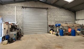  LOCAL D'ACTIVITES 470 M² ST-DENOUAL