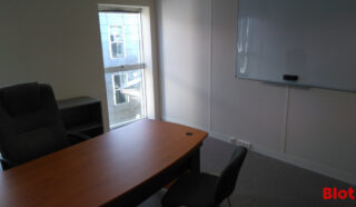  BUREAUX LUMINEUX RENNES 333 m²