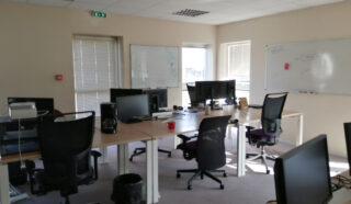  BUREAUX LUMINEUX RENNES 333 m²