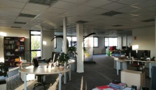  BUREAUX 325 m² RENNES