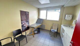  LOCAL PROFESSIONNEL  164 m² BREST