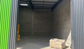  LOCAUX D'ACTIVITES 138 m² QUIMPER