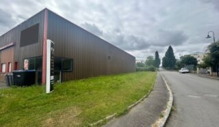  LOCAL D'ACTIVITÉS INDÉPENDANT 450 m²