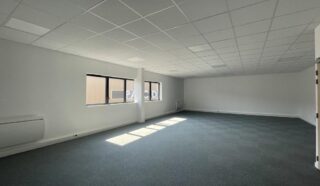  CELLULE ACTIVITES 270 m² CARQUEFOU