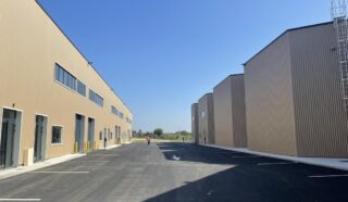  CELLULE DE STOCKAGE 874 m² CARQUEFOU