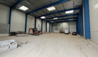  LOCAL D'ACTIVITÉS 298 m² SAINT-HERBLAIN