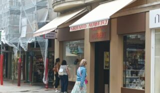  BAIL A CEDER LOCAL COMMERCIAL 103 M² env. NANTES