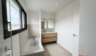 Maison 6 pièce(s)