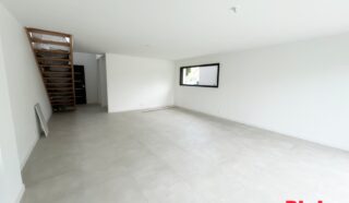 Maison 6 pièce(s)