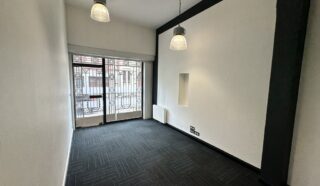  BUREAUX VITRINE 90 m² RENNES