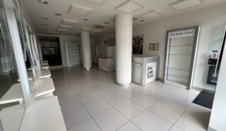  LOCAL COMMERCIAL 76 m² LORIENT
