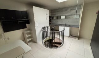  LOCAL COMMERCIAL 76 m² LORIENT