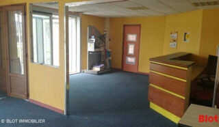  LOCAL COMMERCIAL 60 m² LORIENT
