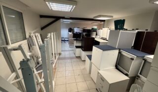  LOCAL D'ACTIVITES  Larmor plage 260 m²