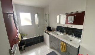 Maison 4 pièce(s)