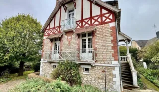 Maison 6 pièce(s)