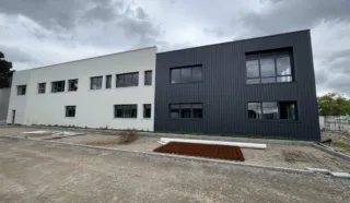  LOCAl D'ACTIVITÉS 320 m² SAINT-HERBLAIN