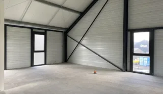  LOCAUX D'ACTIVITÉS 550 M² SAINT MALO