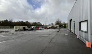  1 000 M² LOCAUX D'ACTIVITÉS PONTCHATEAU