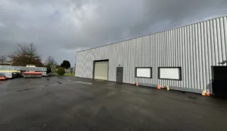  1 000 M² LOCAUX D'ACTIVITÉS PONTCHATEAU