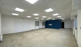 LOCAL D'ACTIVITÉS 624 m² divisible QUEVERT