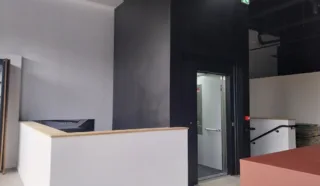  BUREAUX 420 M² PLESCOP