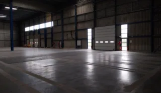  PLATEFORME LOGISTIQUE 18 960 m² divisibles ! NANTES OUEST