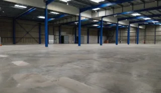  PLATEFORME LOGISTIQUE 18 960 m² divisibles ! NANTES OUEST