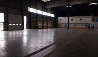  PLATEFORME LOGISTIQUE 18 960 m² divisibles ! NANTES OUEST