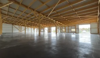  LOCAUX D'ACTIVITÉS 530 M² BOUAYE