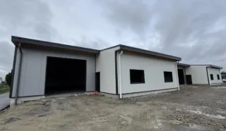  LOCAUX D'ACTIVITÉS 530 M² BOUAYE