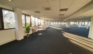  BUREAUX 473 m² NANTES