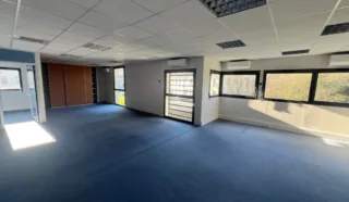  BUREAUX 203 M² SAINT HERBLAIN