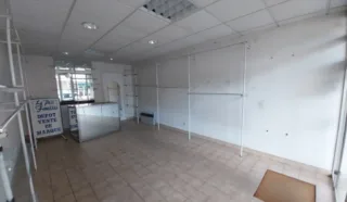  LOCAUX COMMERCIAUX 30 M² LA BAULE ESCOUBLAC